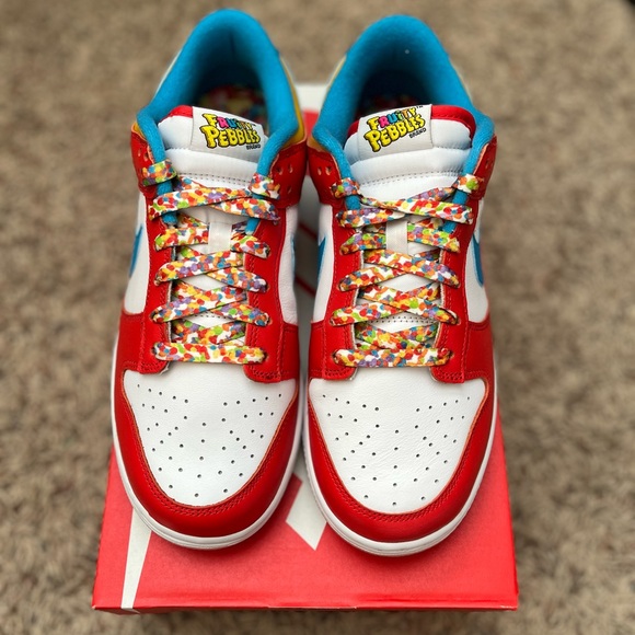 Nike Dunk Low QS, 7.5 Men’s / 9 Women’s, Fruity Pebbles x LeBron James - Picture 2 of 11